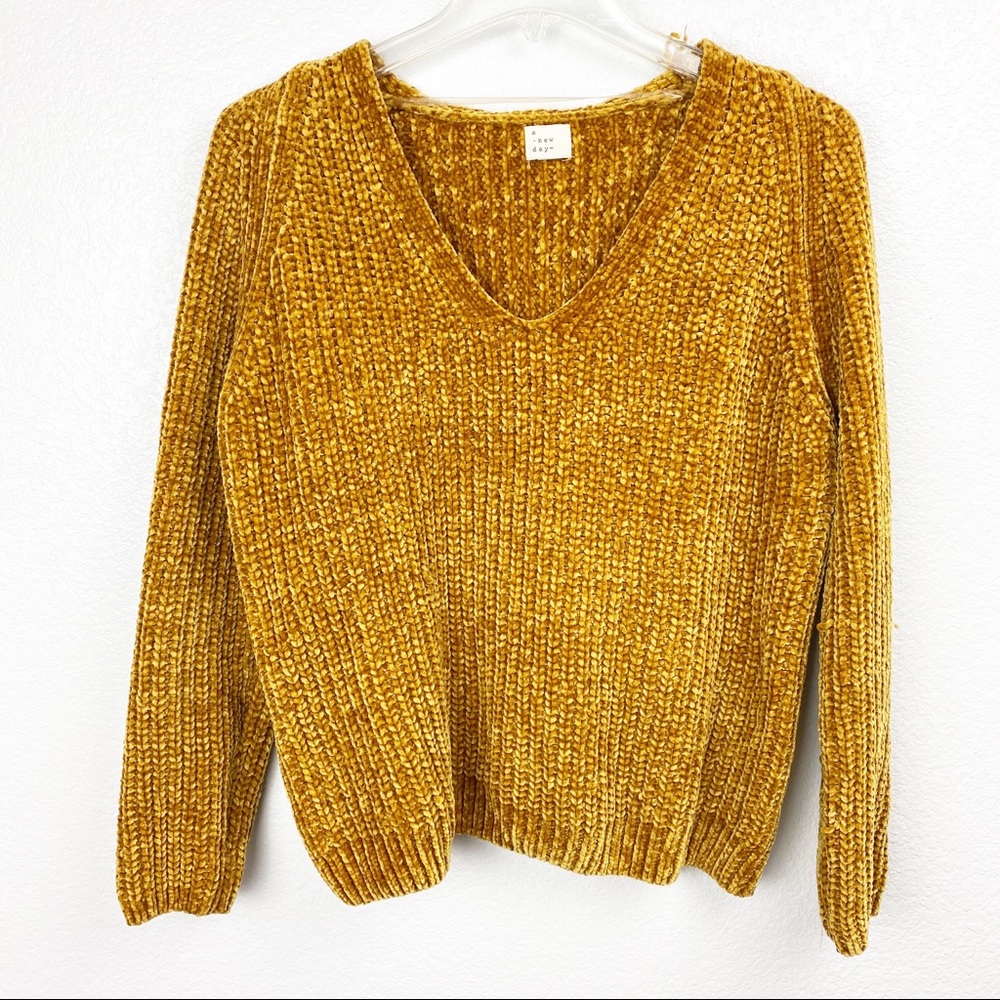 A NEW DAY CHENILLE SWEATER